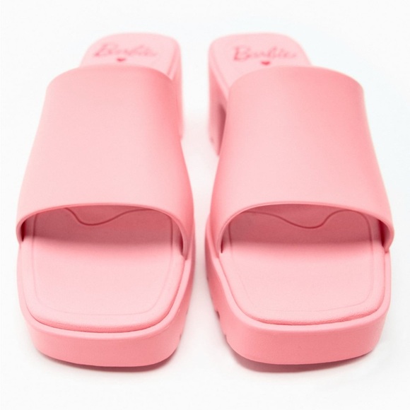 Zara Barbie rubberized lug sole sandals - Picture 4 of 16